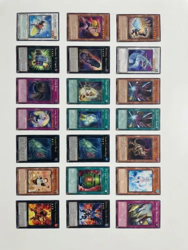 Lote 21 Cartas Yu-Gi-Oh! ORIGINAIS Konami - Preço de Desapego Rápido!