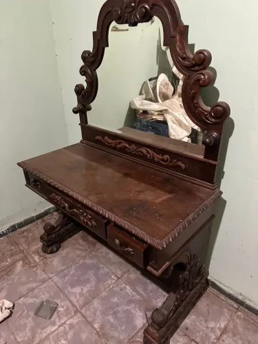 *VENDO PENTEADEIRA COLONIAL MADEIRA MACIÇA* 