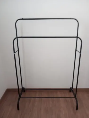 Arara de roupa