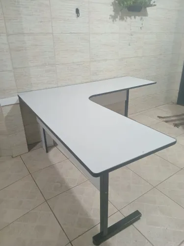 Mesa de escritório (Frete Incluso)