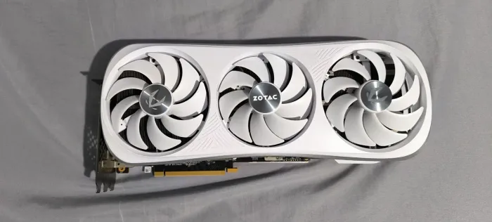RTX 4090 ZOTAC