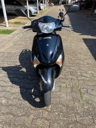 Honda lead 2012