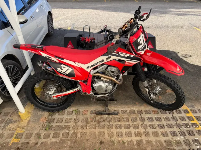 CRF 250F + Reboque 