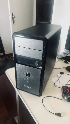 Computador intel(R) Celeron(R)