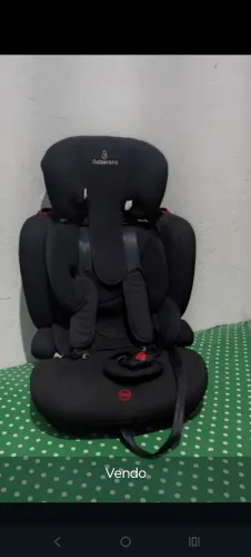 Cadeirinha de assento de carro