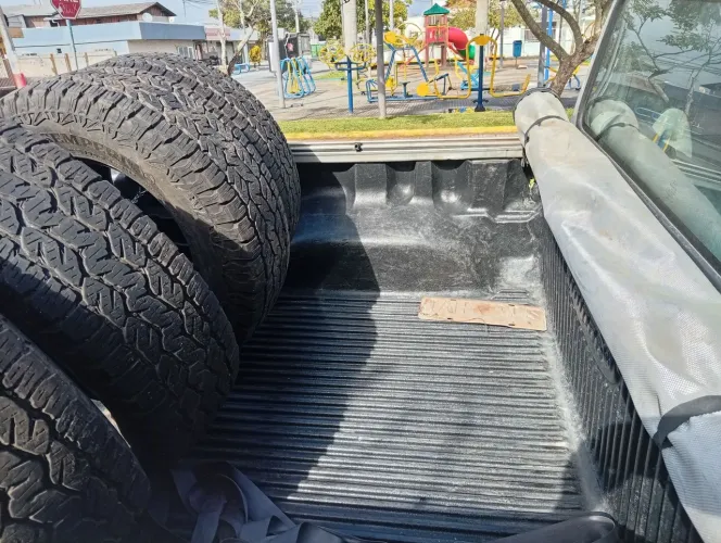 Caminhonete Ford Ranger 3.0 diesel XLT