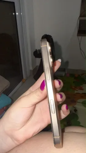 iPhone 16 pro (seminovo) 