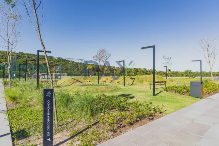 Lote de 365m² à venda no Reserva da Pedra