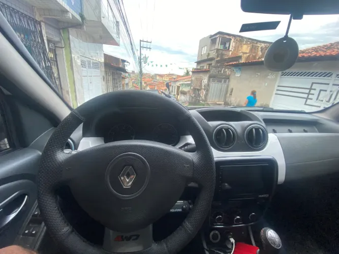 Renault Duster Dynamique 4X4 2.0 Hi-flex 16V MEC 2015