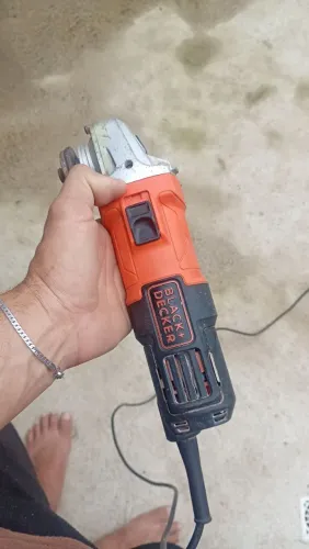Esmerilhadeira