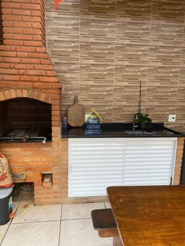 Casa em Vila Caiçara - Praia Grande, SP