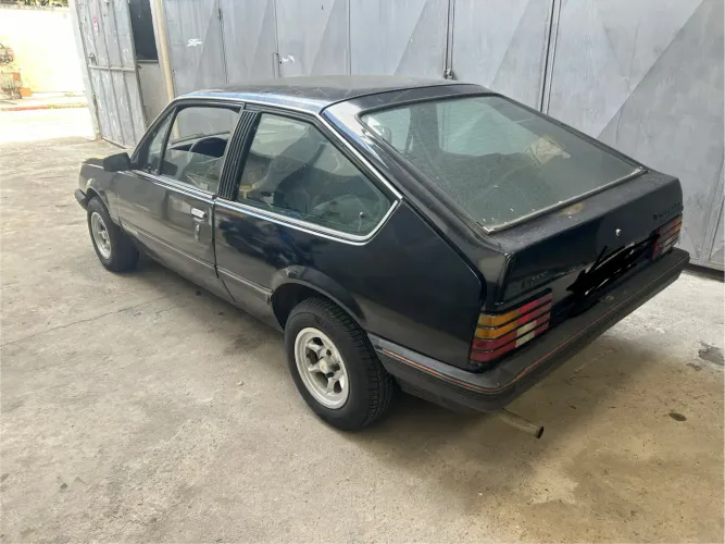 Chevrolet Monza GL 1.8 Efi/ SL/ L/ 650/barc. 2e4p (álcool) 1983
