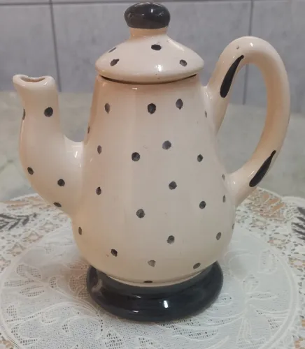 Bule antigo em porcelana - Pintado - Item de colecionador