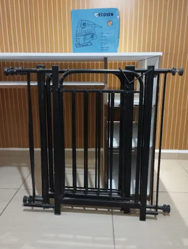 Vende se Grade de porta
