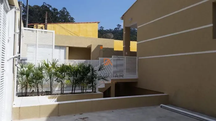 Casa de condomínio para alugar no Tucuruvi com 55m² e 2 dormitórios/quartos disponíveis
