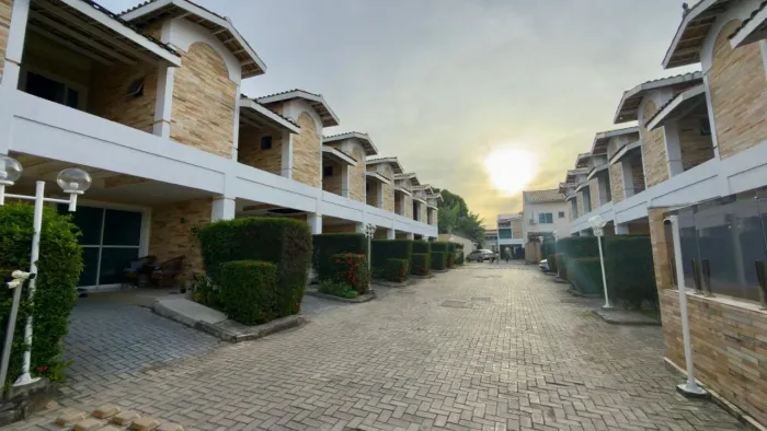 Casa em condomínio no Mondubim, Fortaleza