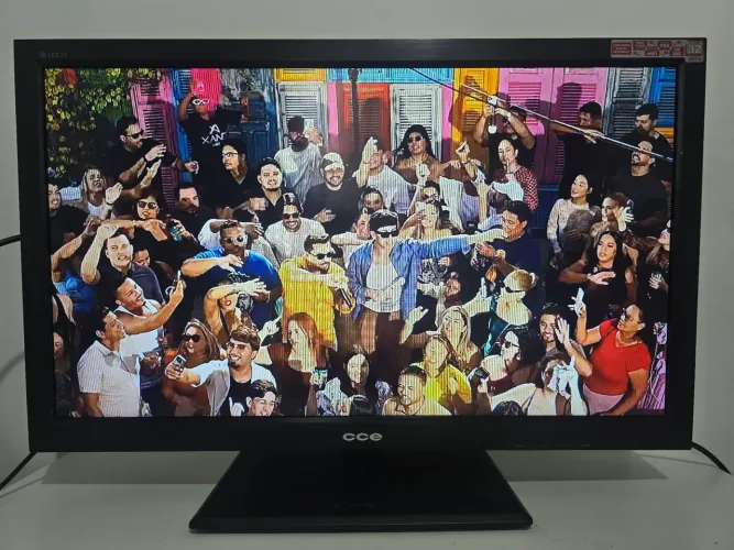 Tv 32