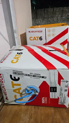 Caixa de rede cat6 lacrada.