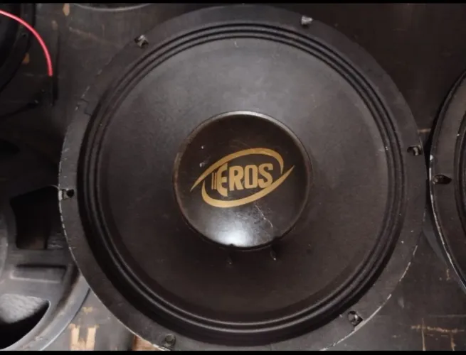 Alto falante Eros 600watts 4ohms, valor individual R$550.00
