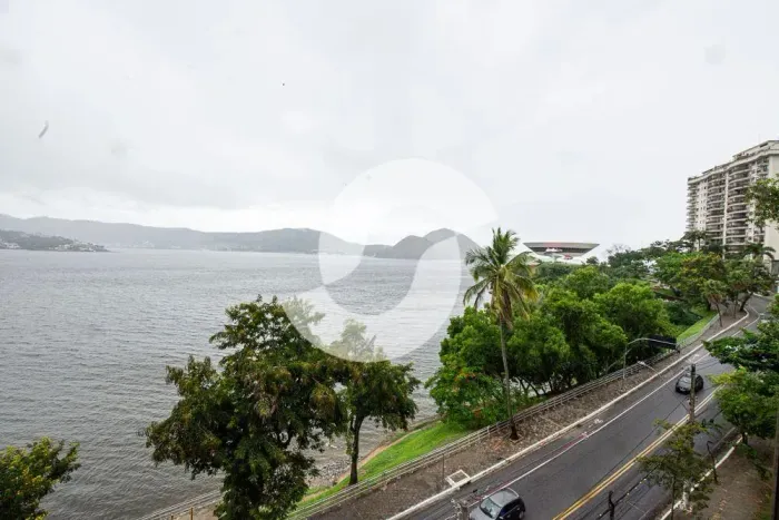 Apartamento de 80 m² na Engenheiro Martins Romeo - Ingá - Niterói - RJ, à venda por R$ 1.2