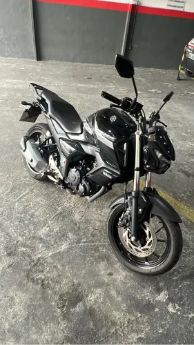 Yamaha Fazer 150 2023 - Apenas 24.600 km | Excelente oportunidade!