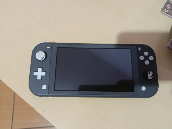 Nintendo switch desbloqueado funcionando perfeitamente 