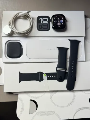 Apple Watch 10 46mm. Saúde bateria 94%