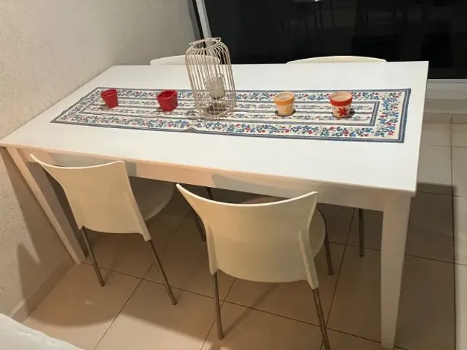 Mesa em madeira TOKSTOK