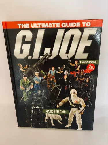Livro GI Joe Ultimate Guide 3ª Edição Mark Bellomo Capa Dura