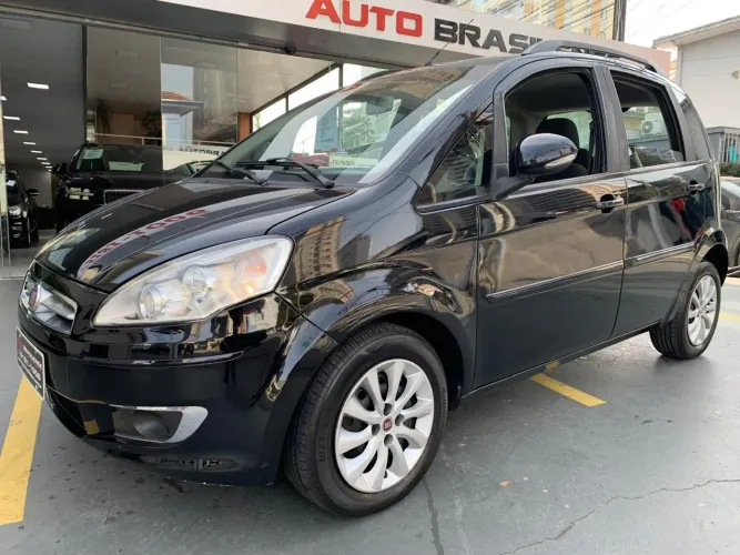 Fiat Idea Attractive 1.4 Fire Flex 8V 5P 2014