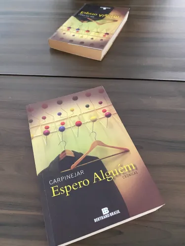 Espero alguém - Carpinejar