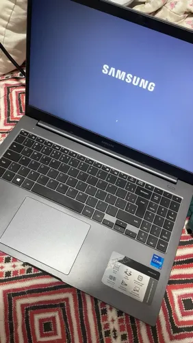 VENDO NOTEBOOK SAMSUNG
