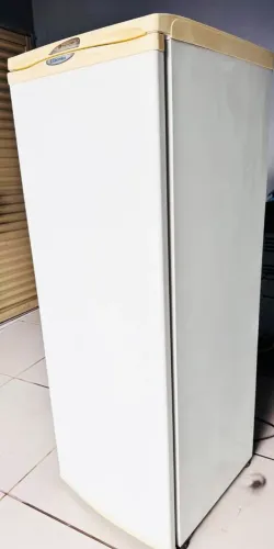 Refrigerador Electrolux 280 litros <br>220W