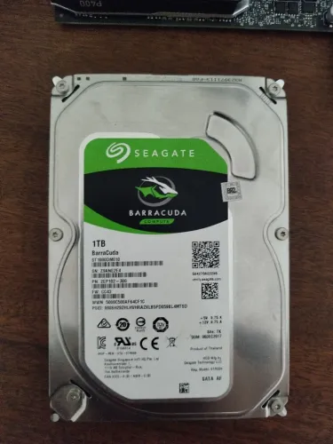 HD 1TB BARRACUDA Seagate Sata