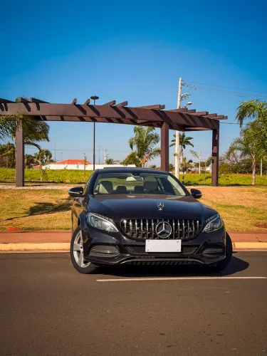 Mercedes-Benz C-200 Avantgarde 2.0 TB 16V 184cv Aut. 2015