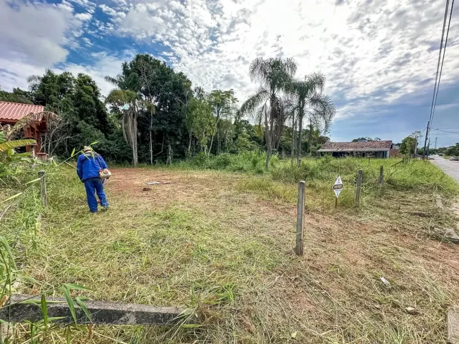 Terreno à venda, 302 m² por R$ 250.000 - Itajuba - Barra Velha/SC