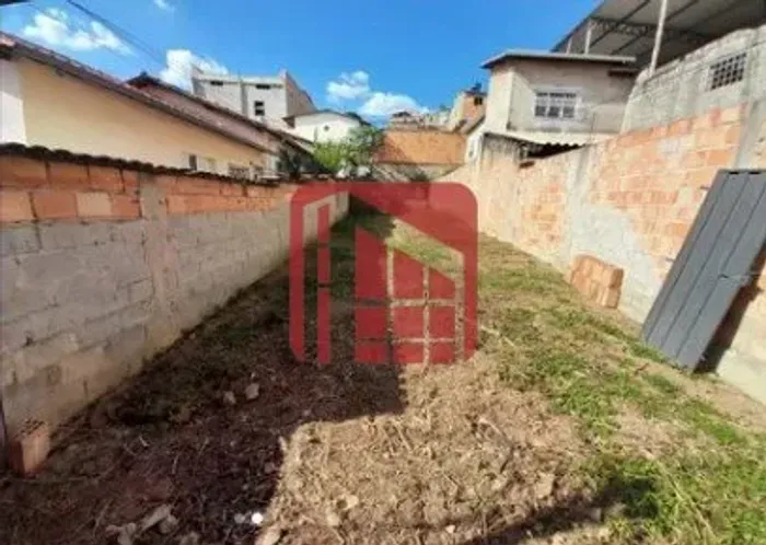 Está procurando um lugar para construir a casa dos seus sonhos? Então você não pode perder