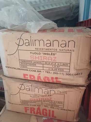 Tijolo Inglês e Pedra Hitam