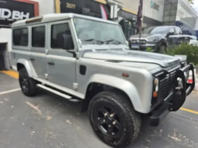 Land Rover Defender 110 TDI SW Diesel 2004