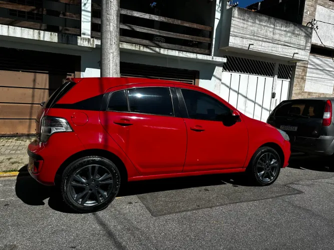 Chevrolet Agile LTZ Easytronic 1.4 8V Flexpower 5P 2014