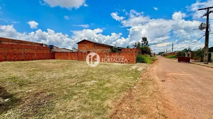 Terreno quase de esquina com a principal do Santo Afonso 400m²