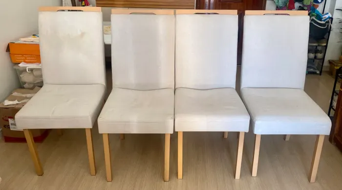 Vendo 4 cadeiras modelo Maiara para mesa de jantar