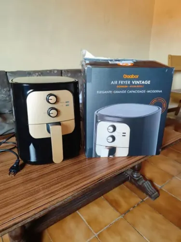 Fritadeira Elétrica Sem Óleo Air Fryer 5.5L Gaabor Jumbo Family 1400w 127V ou 220V Vintage