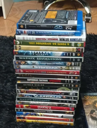 Lotes dvd vhs e 2 blu-ray, tudo nas fotos