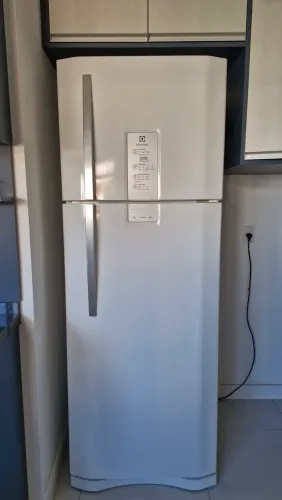 Geladeira Frost Free Electrolux 