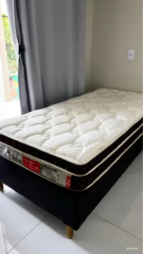 Base de cama box + colchão