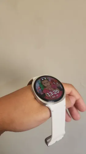Watch 8 44mm bt prata