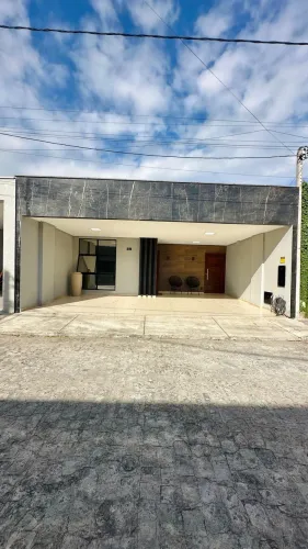 Casa no Sim, 4 quartos, sendo 1 suite em condomínio bem localizado