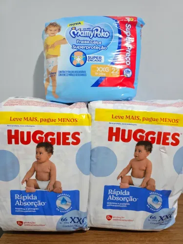 Vendo fraldas descartáveis (minha filha não usa mais)