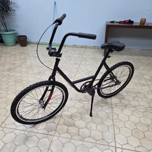 Bike nuvenzinha aro 24